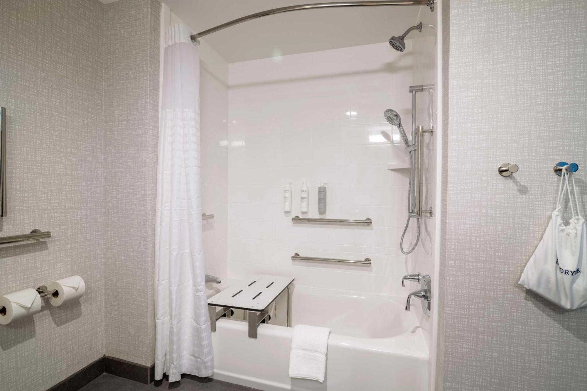 Hampton Inn Lincoln White Mountains エクステリア 写真
